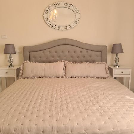 Campegine Cascina Antiche Terre Bed & Breakfast エクステリア 写真
